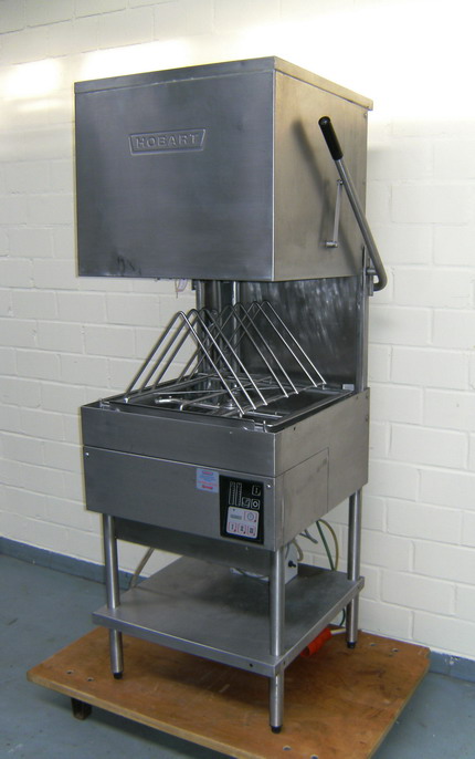 Hobart FN 400 H Reinigung Spülmaschinen – RESALE