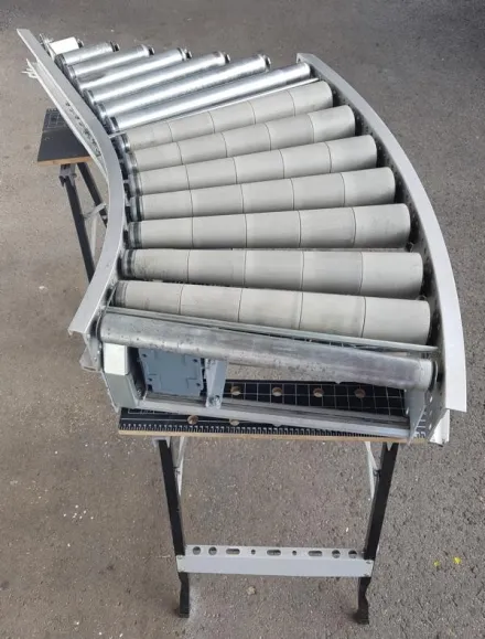 Gebhardt 610-550 IR800 Rollenkurvenförderer 45° + Einschleuseeinheit – RESALE