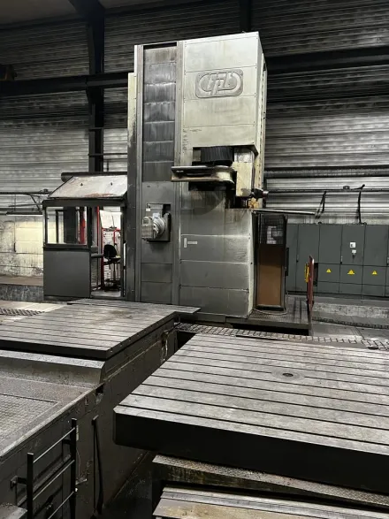 Fpt Area EVO 2 CNC FahrstÃ¤nder-FrÃ¤smaschine 5-Achs – RESALE