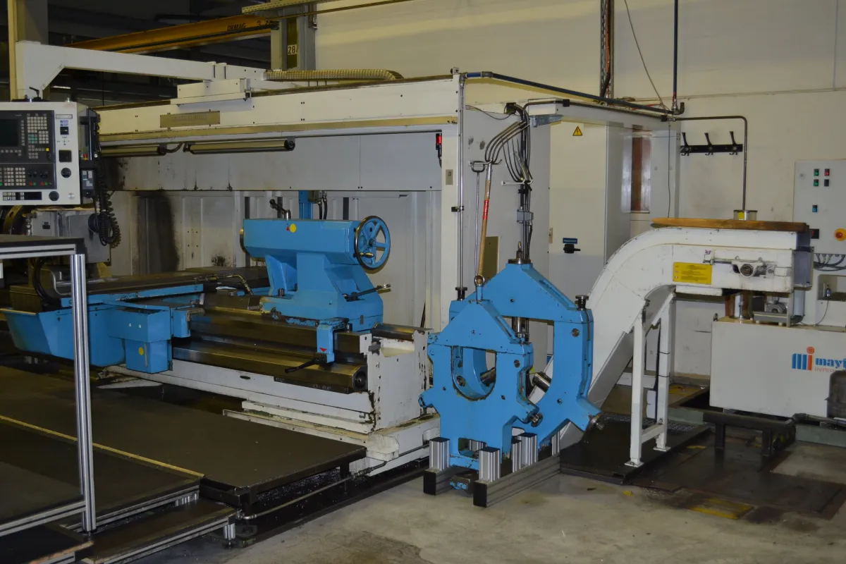 SCHNEIDER WERKZEUGMASCHINEN Weisser Gigant CNC - Drehmaschine