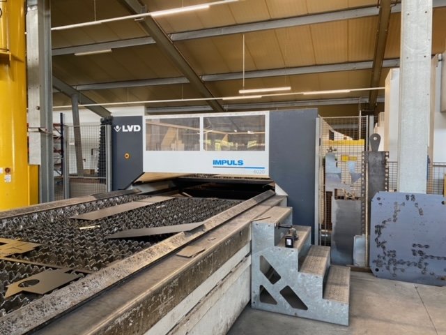LVD IMPULS 6020 CNC - Laserschneidanlage