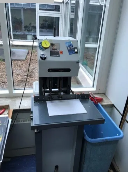 Foellmer HD 220F Papierbohrmaschine – RESALE