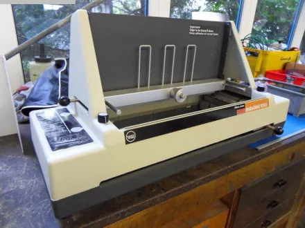 Wilson Jones Company Insta-bind 1000 Klebebinder – RESALE