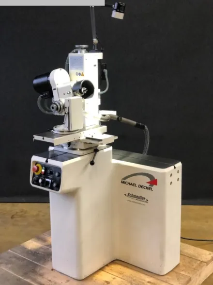 Deckel S11 Speed Werkzeugschleifmaschine - Universal – RESALE