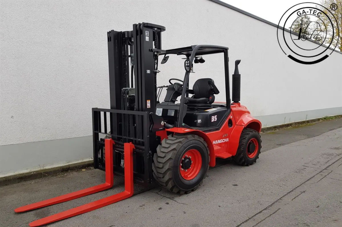 Hangcha CPCD35 Allrad Geländestapler