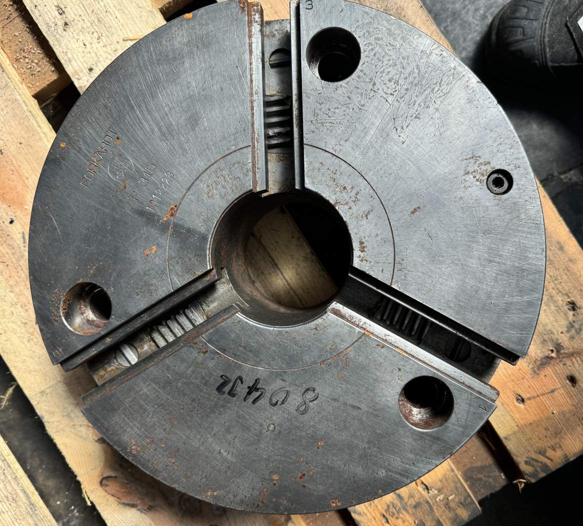 FORKHARDT F 315 Three-Jaw Chucks