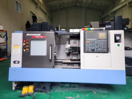 Doosan PUMA 240 CNC-Drehmaschine – RESALE