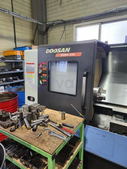 Doosan PUMA 240B CNC-Drehmaschine – RESALE