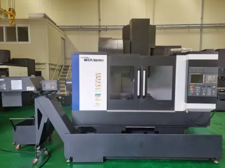 Hyundai WIA KF4600 Vertikales -Bearbeitungszentrum – RESALE