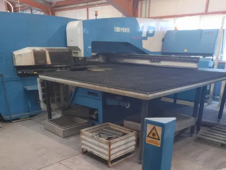 Finn Power LP6 Kombinierte Laser-Stanzmaschine (CO2) – RESALE