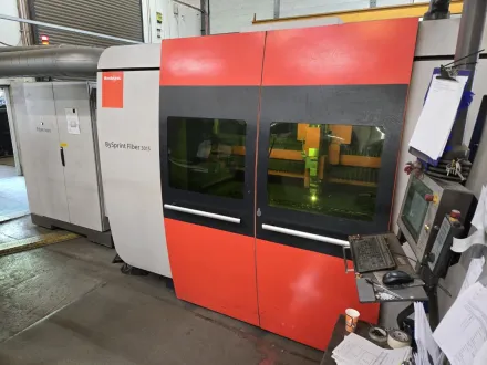 Bystronic BySprint 3015 Fiber Laserschneidmaschine (Fiber) – RESALE