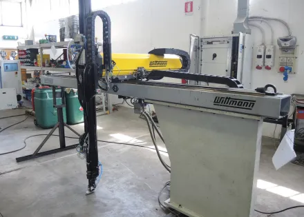 Wittmann W632 Kartesischer Roboter – RESALE
