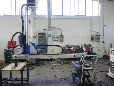 Wittmann W710 Kartesischer Roboter – RESALE