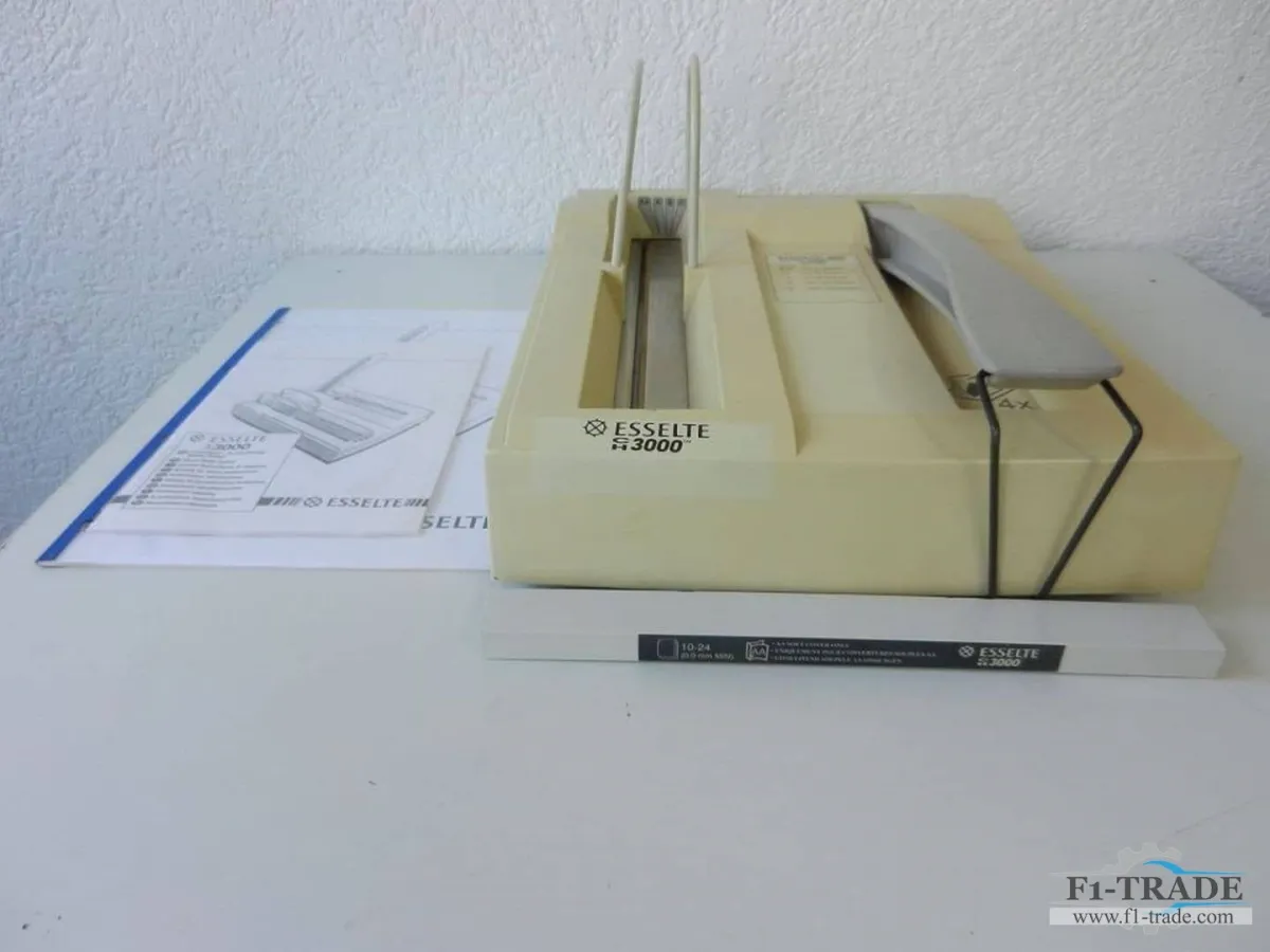 Esselte 3000 Binding machine
