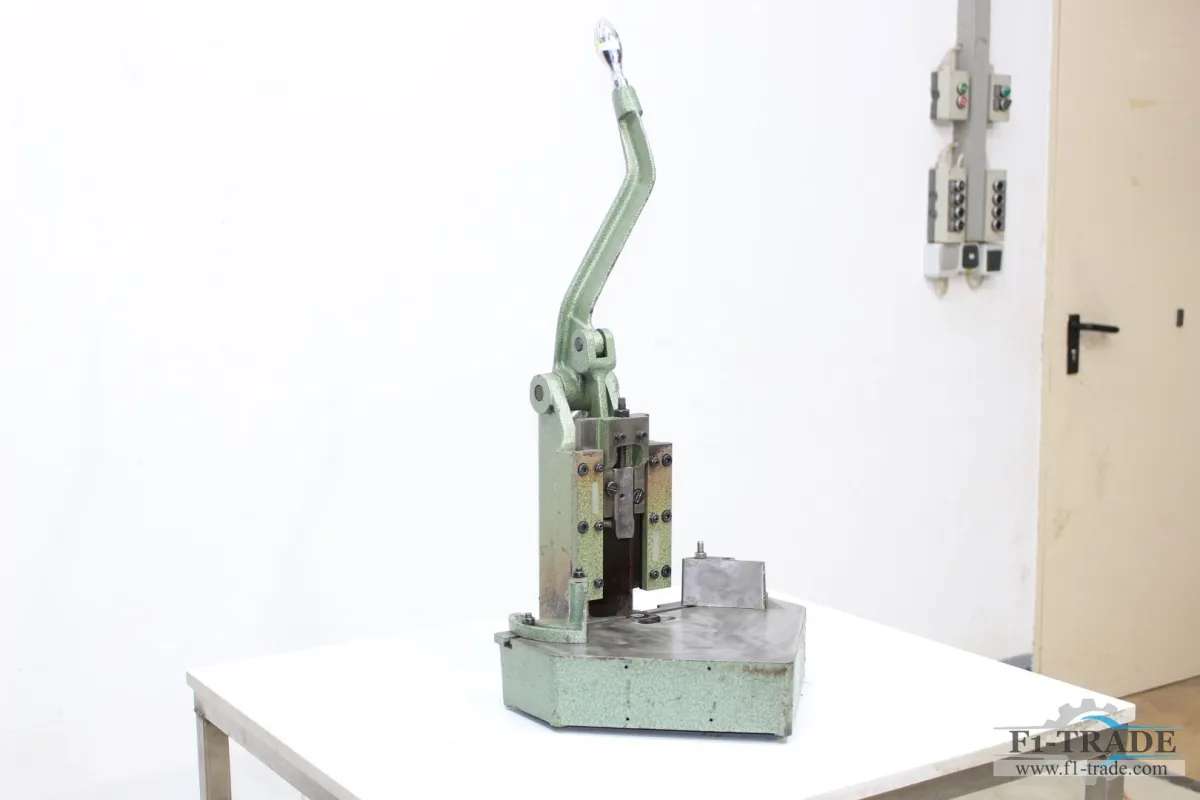 KOLBUS EH Corner Rounding Machine