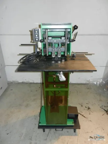 Winterling KM17 Twin-headed Stapler for Booklets - Pads<br/><br/> – RESALE
