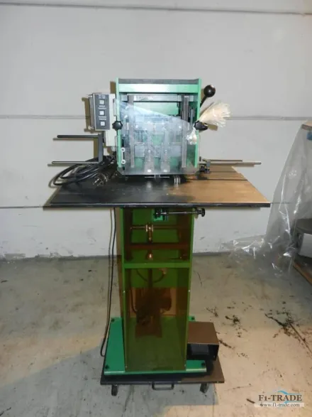 Winterling KM17 Twin-headed Stapler for Booklets - Pads<br/><br/> – RESALE