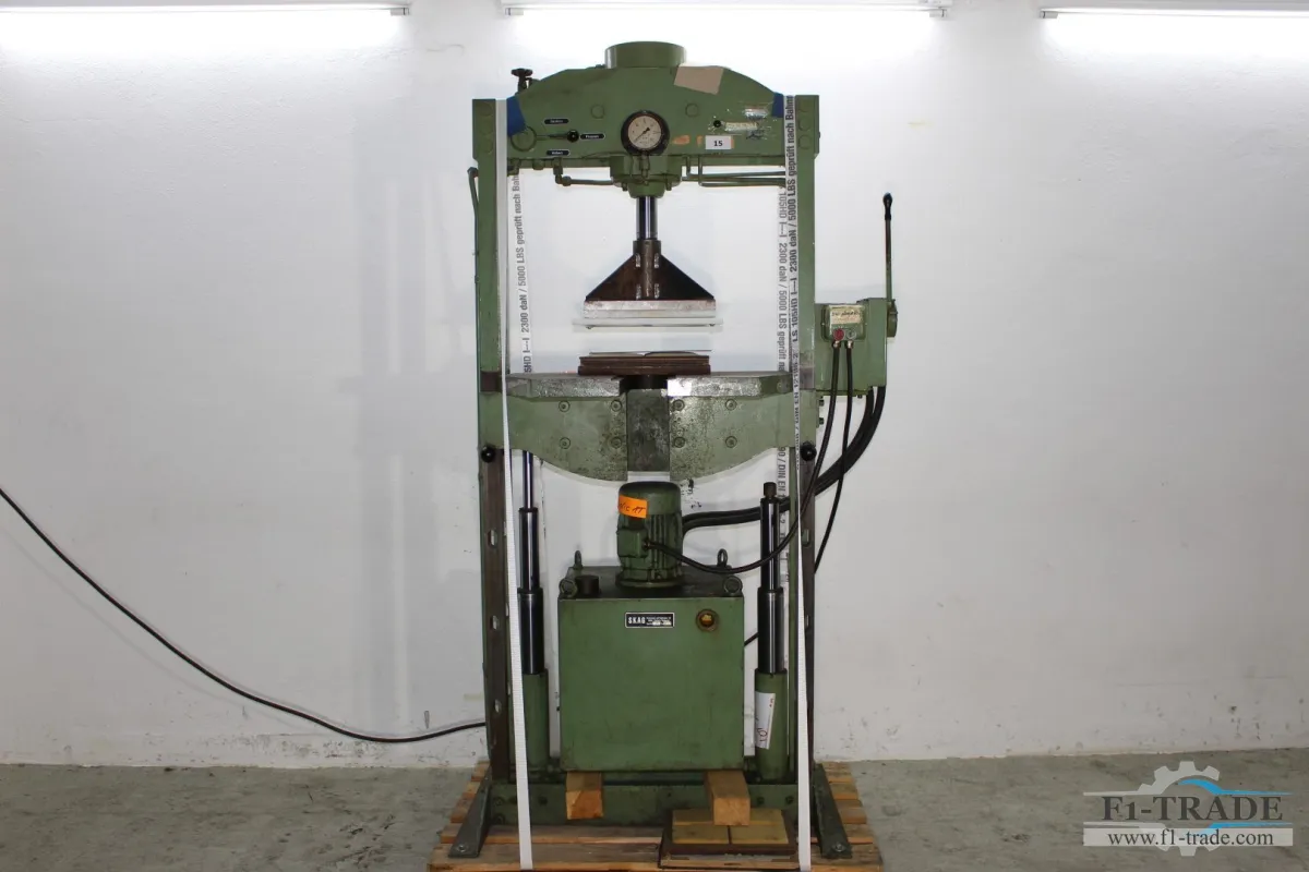 SKAG SP347 SP347 Universal Punching machine