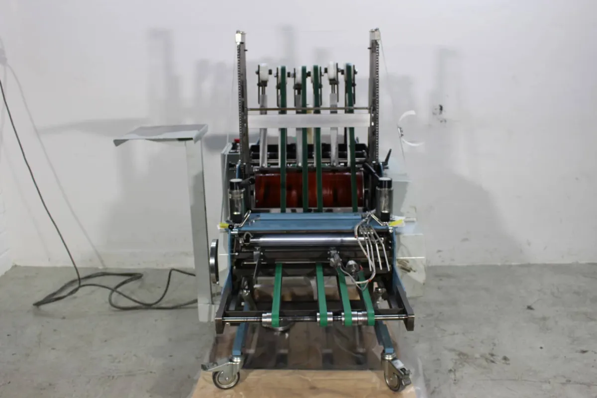 MBO SAP46L Vertical Stack Delivery with Pressing and Marking