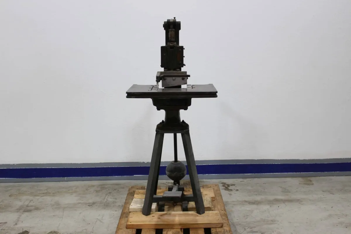Krause ES-SM Corner Punching and Slot machine