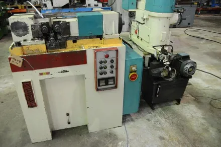 Seny D-40 H Thread Rolling Machines – RESALE