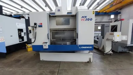 Doosan Daewoo ACE VC500 Vertikale CNC Bearbeitungszentren – RESALE
