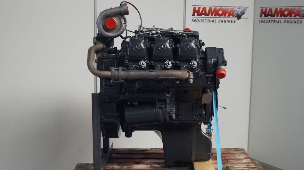 Mercedes-Benz OM 421 A Motoren