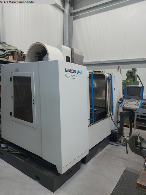 MIKRON VCE 1200 pro Bearbeitungszentrum - Vertikal