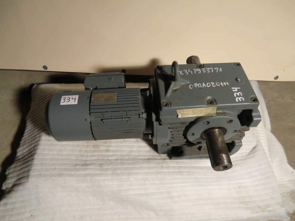 SEW USOCOME Getriebemotor 1,8 kW 19 U/min