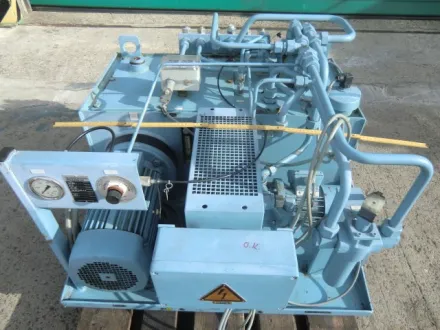 Mannesmann Rexroth Hydraulikaggregat Hydac OKA-R2 S/1.2/8/M – RESALE