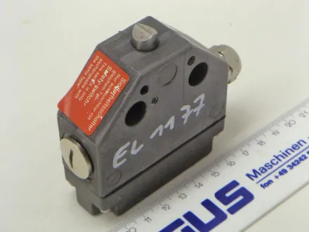 Euchner Einzelgrenztaster N1AD514 – RESALE