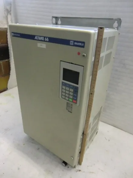 Frequenzumrichter Motorsteuerung 45 kW – RESALE