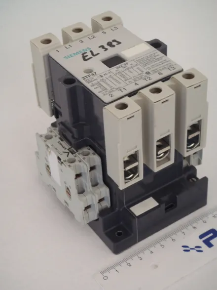 Siemens Leistungsschütz 30 kW – RESALE