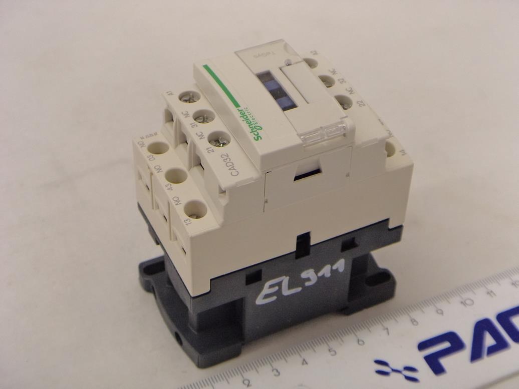 Hilfsschütz CAD32M7
