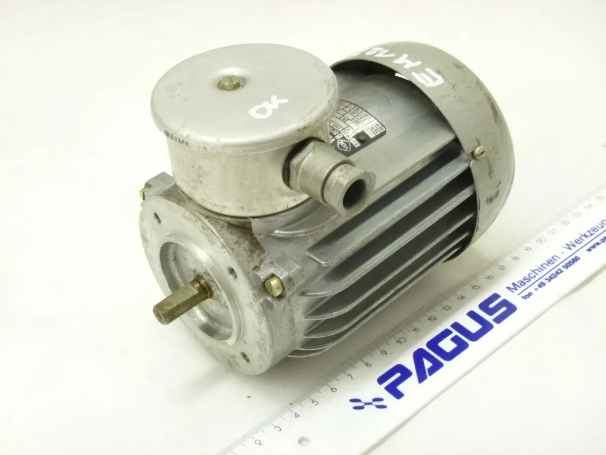 VEM Elektromotor 0,06 kW, 1400 U/min