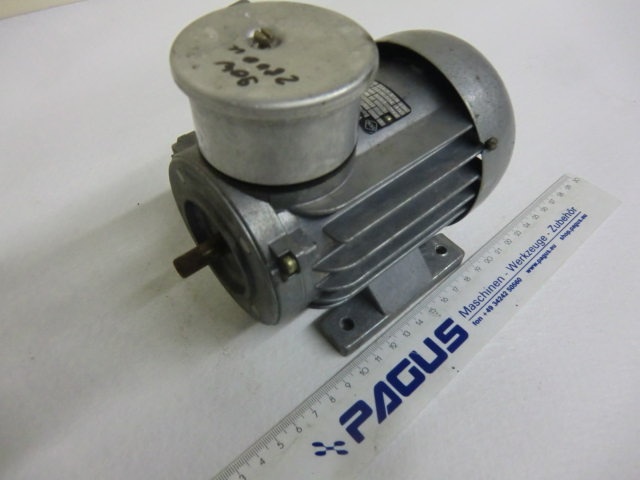 VEM Elektromotor 0,09 kW, 2800 U/min