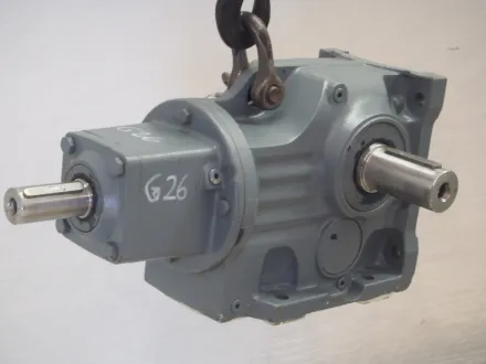 Sew Eurodrive Getriebe K77 AD4, Übersetzung: 1 : 12,36 – RESALE