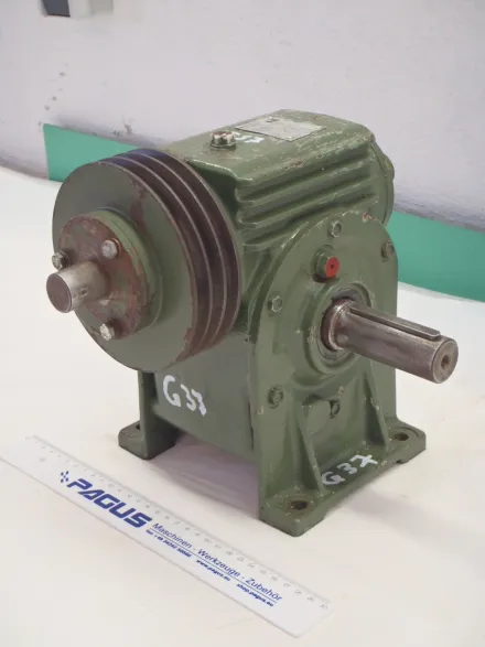 Schneckengetriebe i = 30 – RESALE