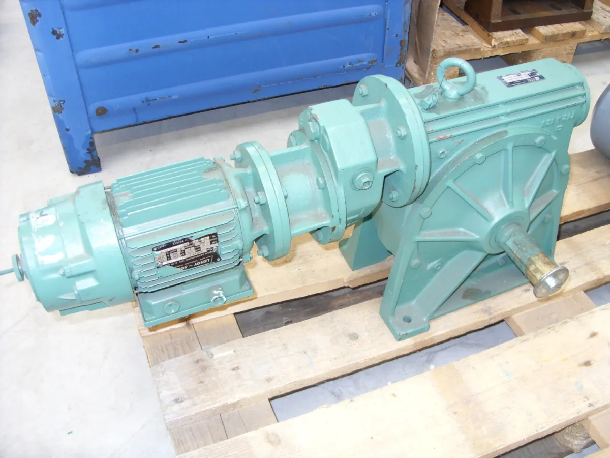 Leroy Somer Getriebemotor 0,25 kW, 23,33 U/min