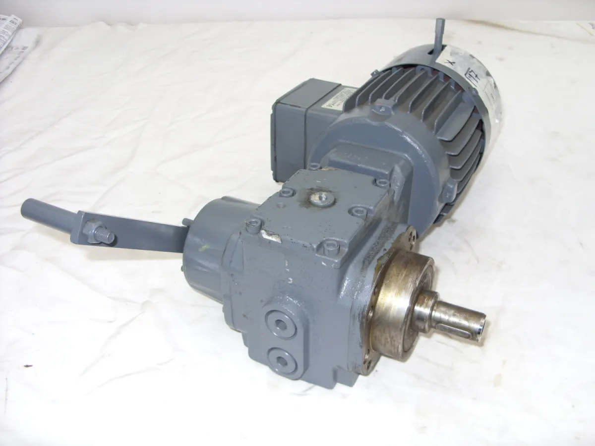 Getriebemotor mit Bremse 0,18 kW, 315 U/min