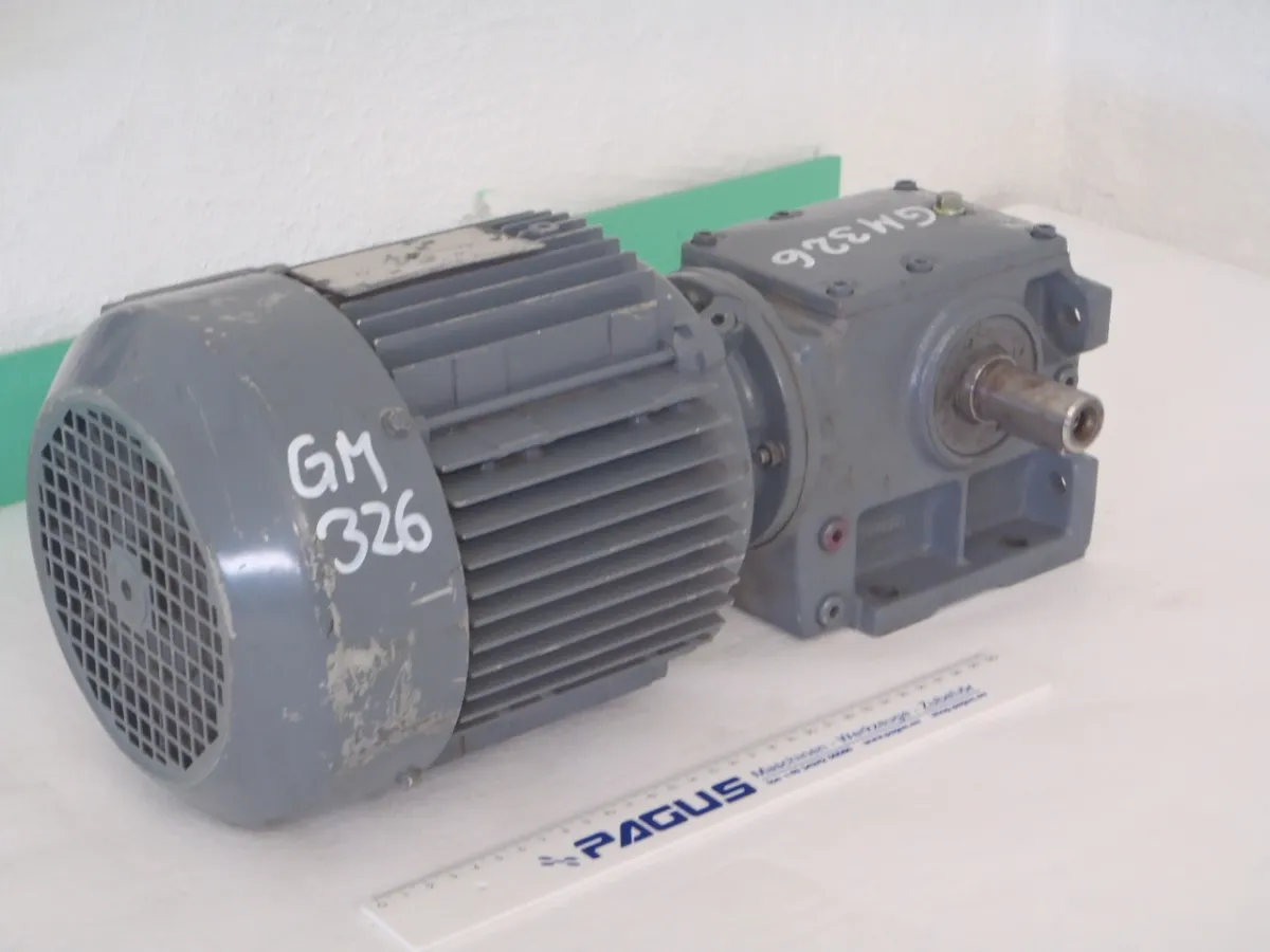SEW Eurodrive Getriebemotor 0,48/0,75 kW 119/183 U/min