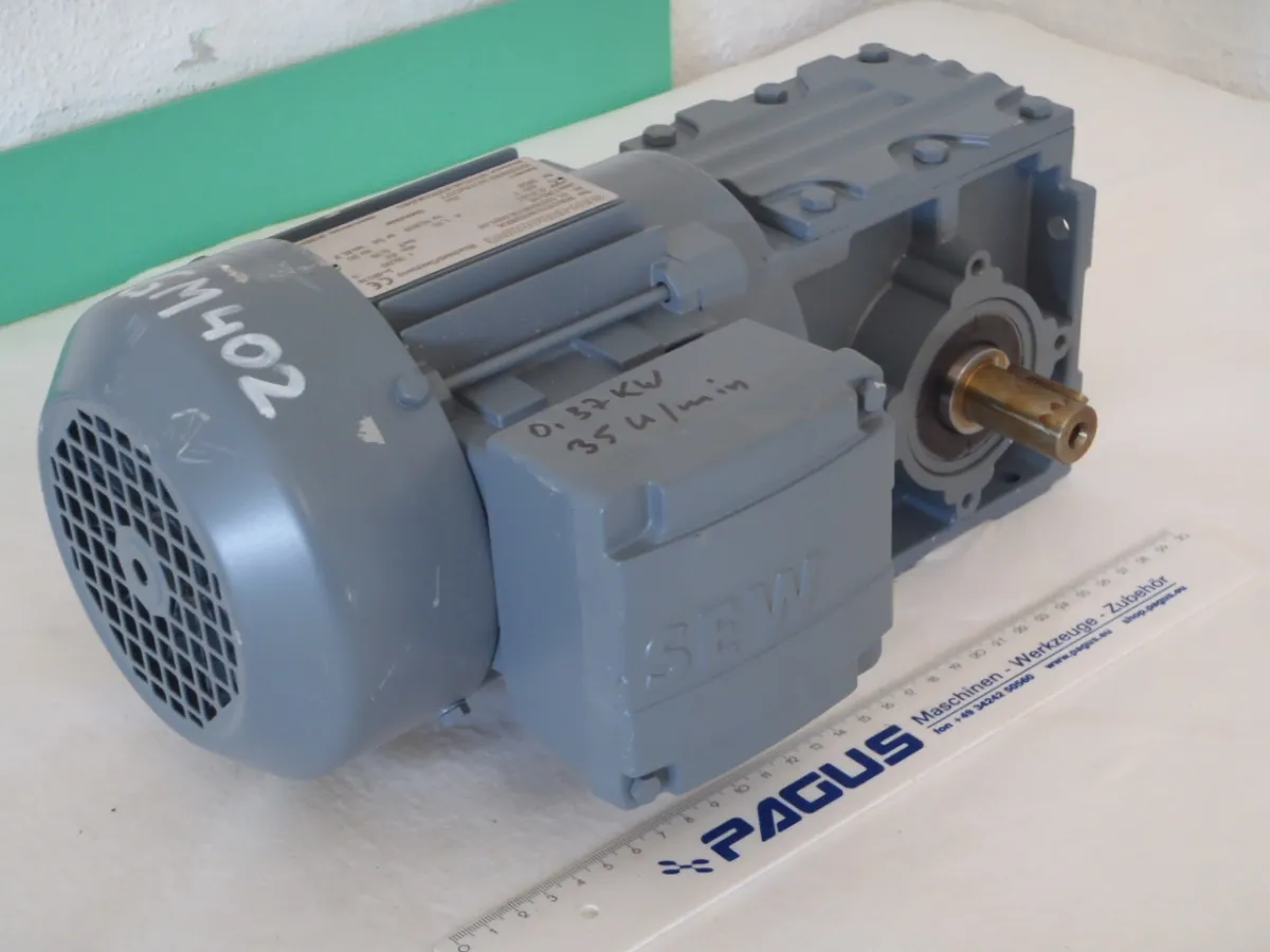 SEW Eurodrive Getriebemotor 0,37 kW 35 U/min