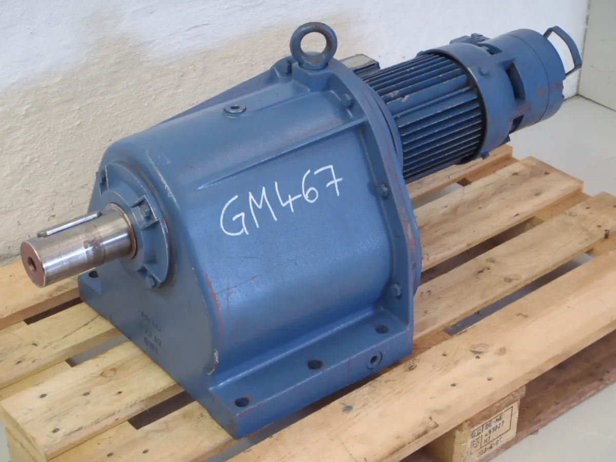 Getriebemotor mit Bremse 3 kW, 11 U/min