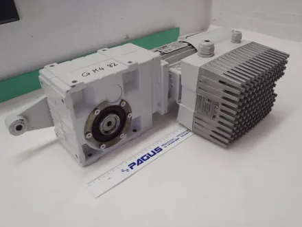 Lenze Getriebemotor 0,12 kW  8,7 U/min – RESALE