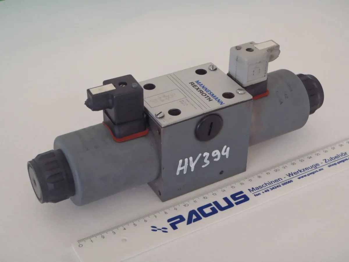 Mannesmann Rexroth Wegeventil 4 WE 10 E31