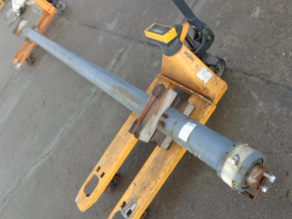 Hydraulikzylinder Hub: 4470 mm