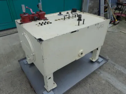 Rexroth Hydrauliktank mit Filter ca. 150 l – RESALE
