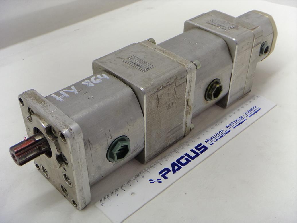 Orsta Hydraulik Dreifachhydraulikpumpe C25 - 3L + C25 - 2L + A6,3