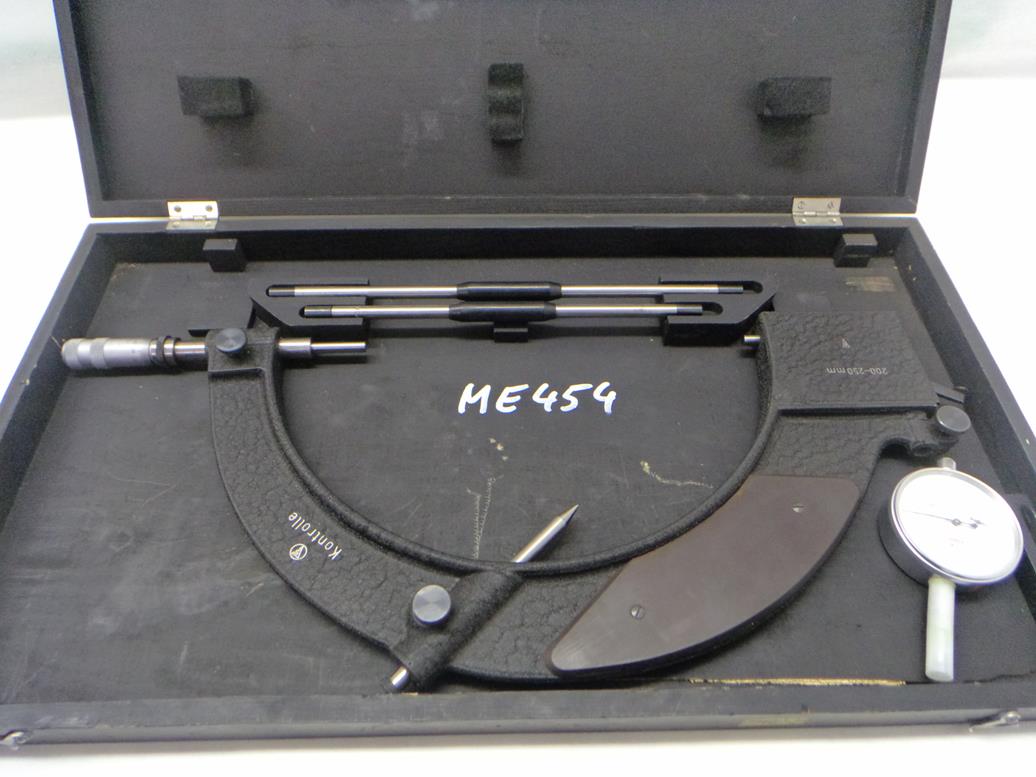Feinmeßwerkzeuge Suhl Verstellbare Rachenlehre 200 - 250 mm