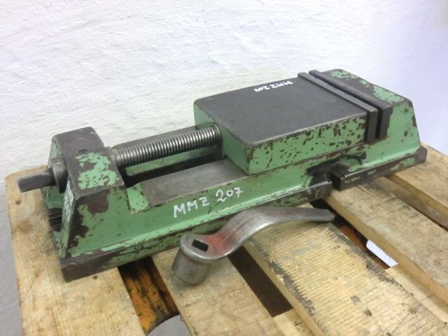Maschinenschraubstock 220 mm, 180 mm